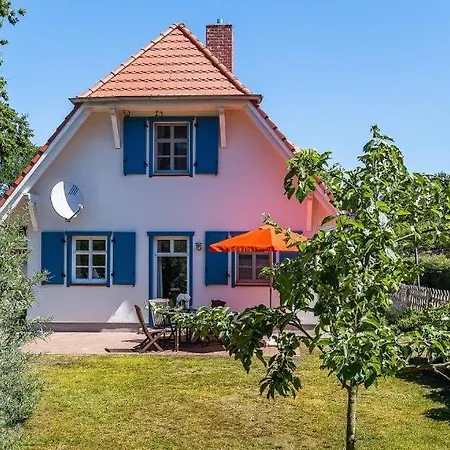 Holiday home Windlicht Born